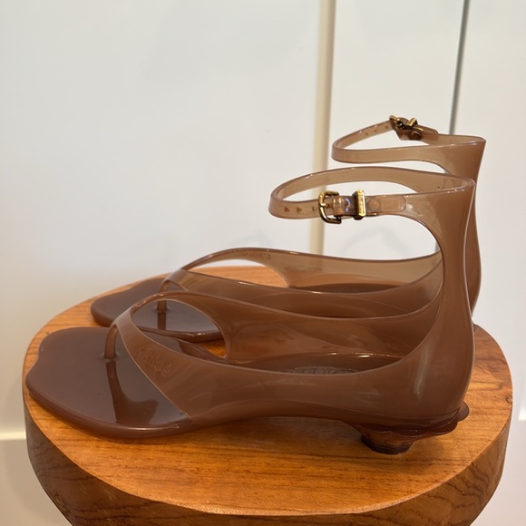 Chloé Jelly Runway Sandals - Picture 4 of 11
